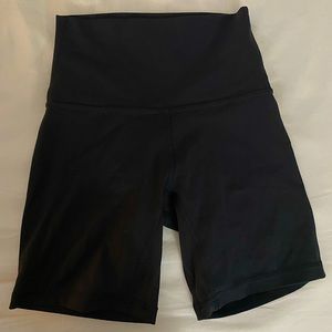 Lululemon Align High Rise 6” Shorts